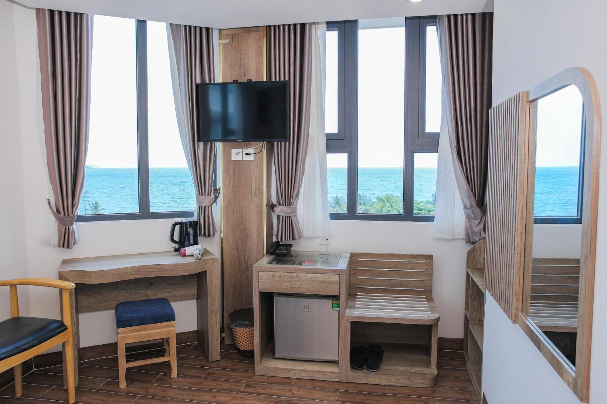 Azura Gold Hotel & Apartment На Транг Екстериор снимка